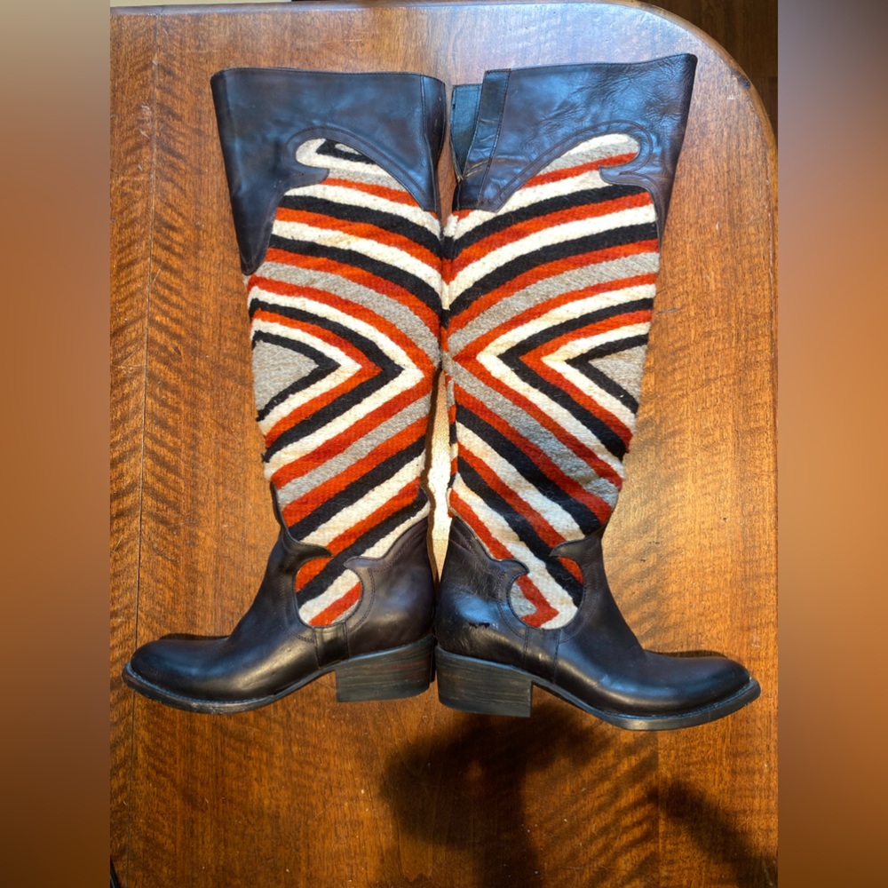 Knee-High Patterned Wool & Leather Riding Boots - Multicolor - Picture 5 of 7
